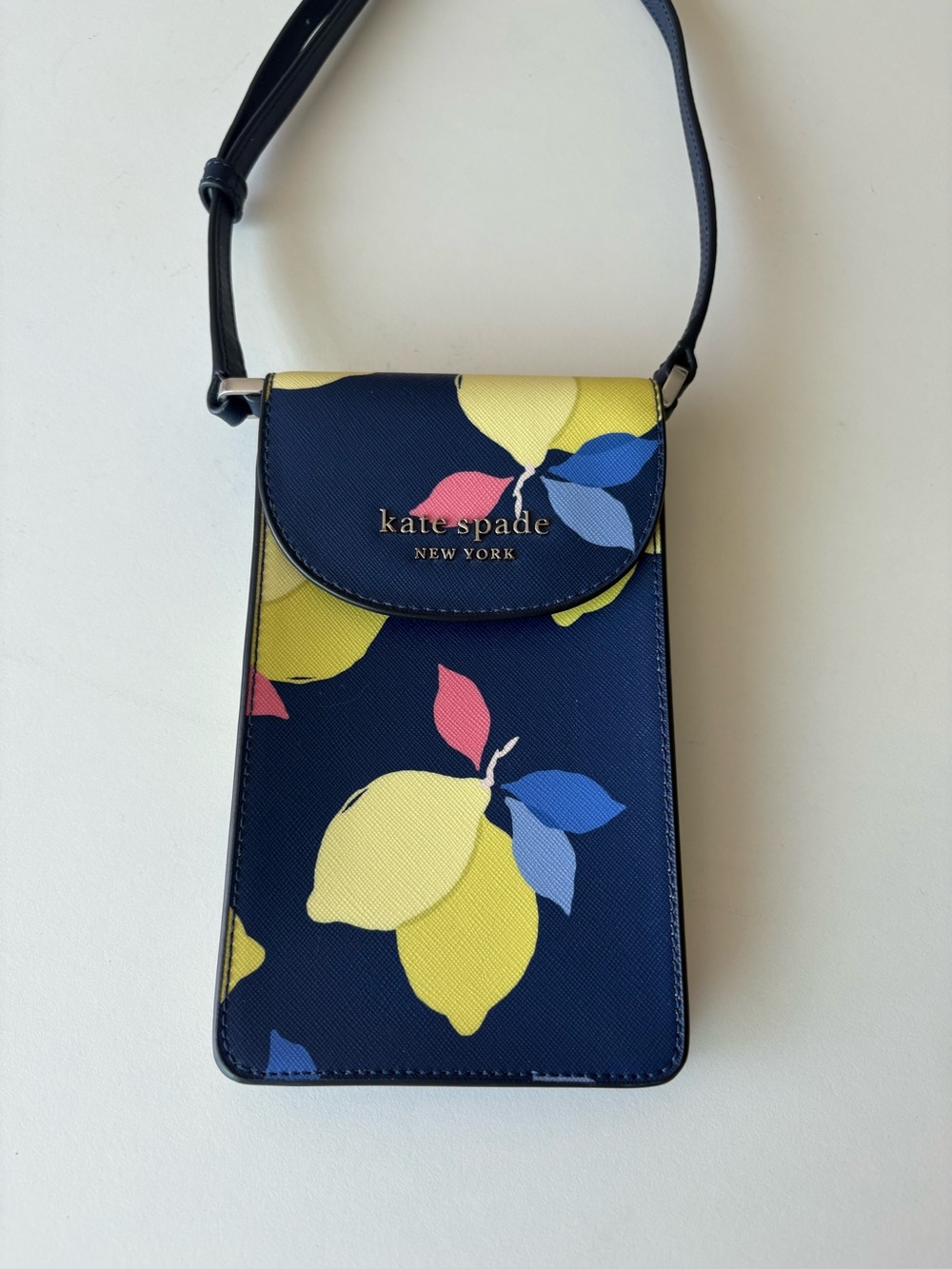 Kate Spade Cameron Lemon Zest Phone Crossbody Navy Lemon Print